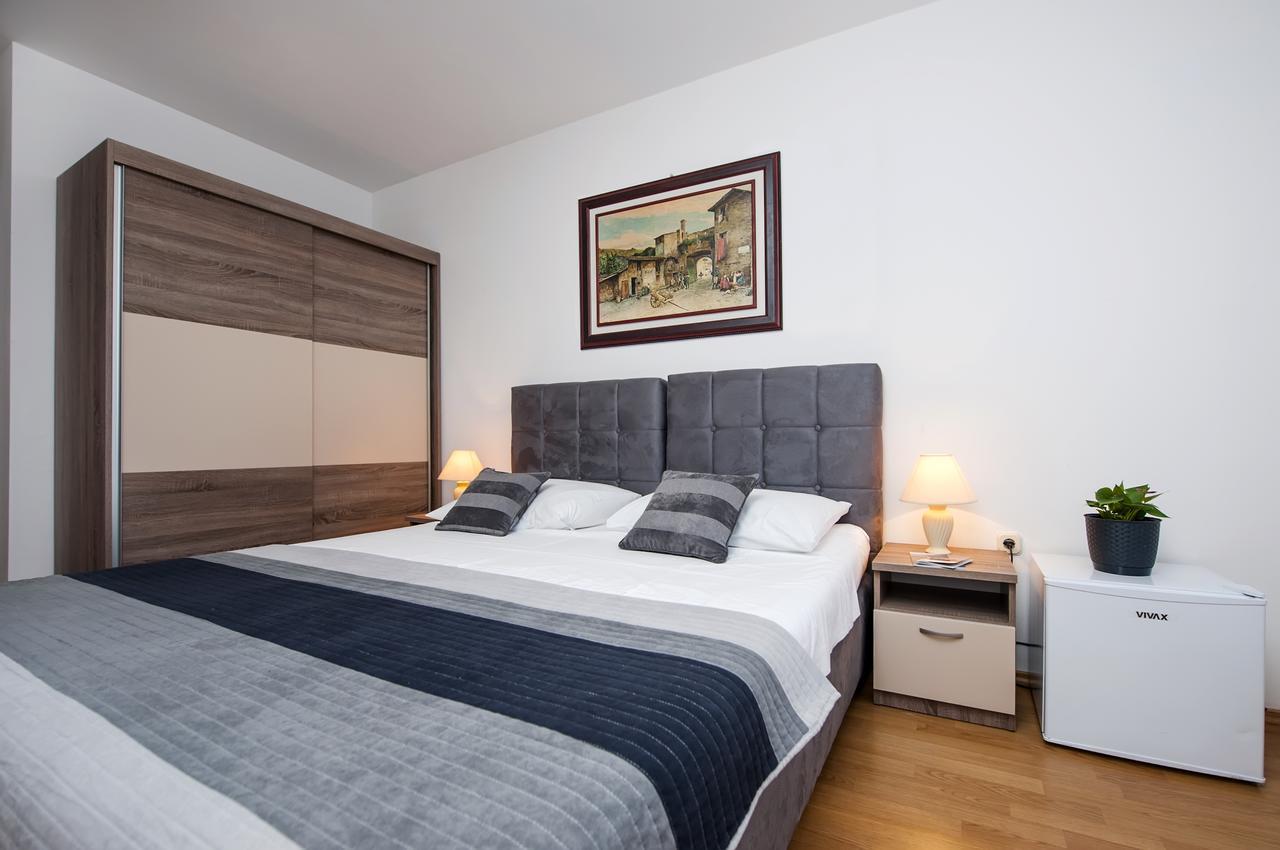 Ladonja Bb Rooms, Family Run Bed & Breakfast Rovinjsko Selo Exterior foto